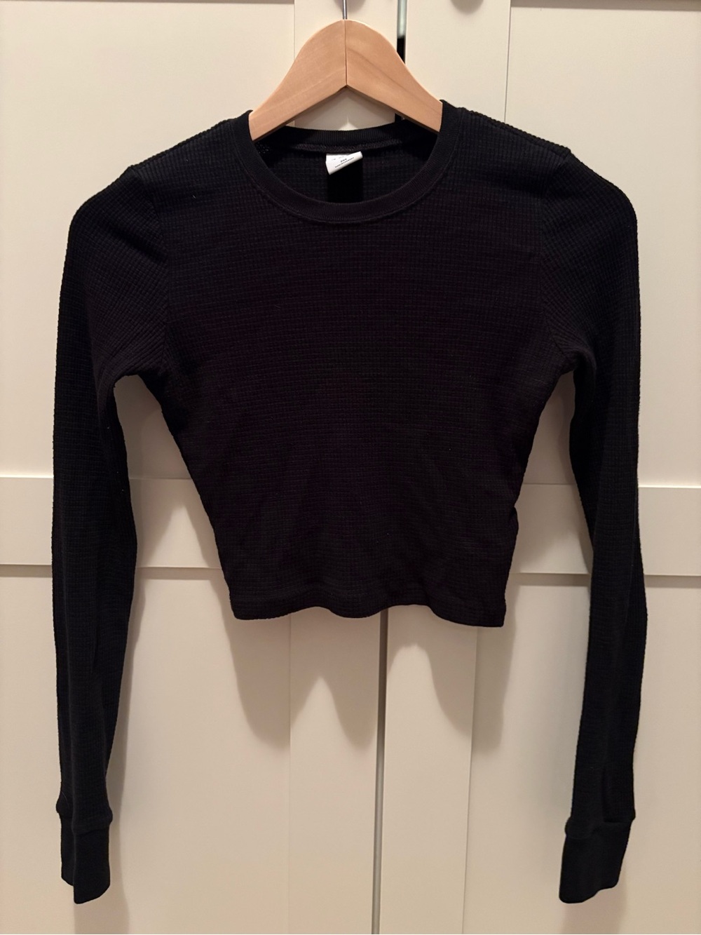 TNA Black Waffle Knit Long-Sleeve Crop Top